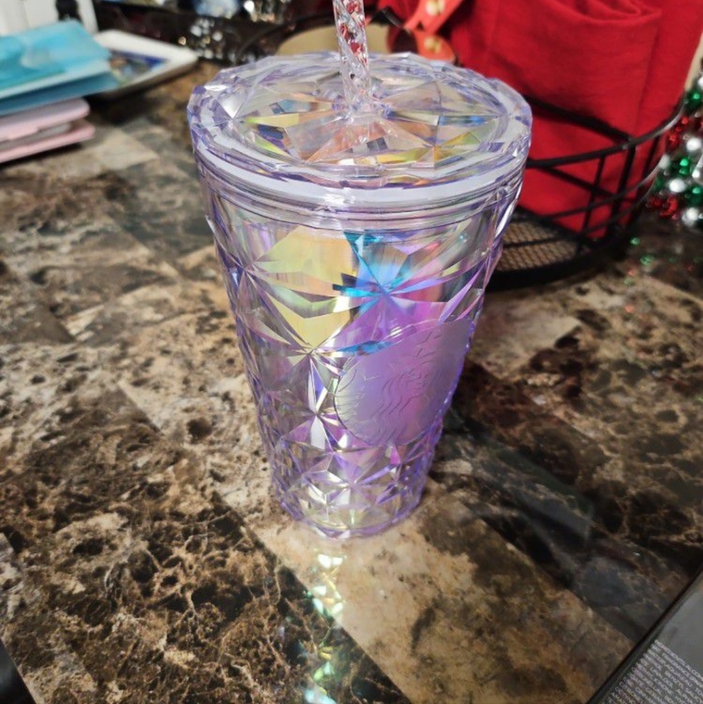 2023 Starbucks Wht/Irridescent Rainbow Crystal like stud- grande size